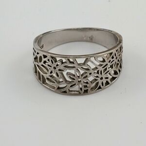 Sterling Silver Pierced Ring 8